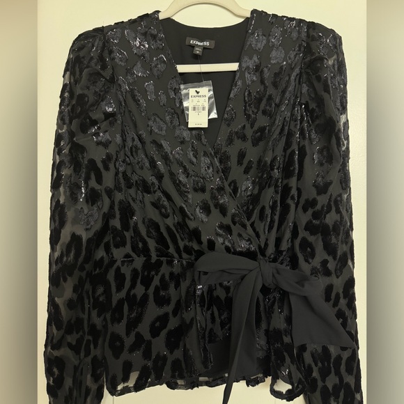 Express Black Metallic Leopard Top with Bow Size Small - Picture 2 of 5